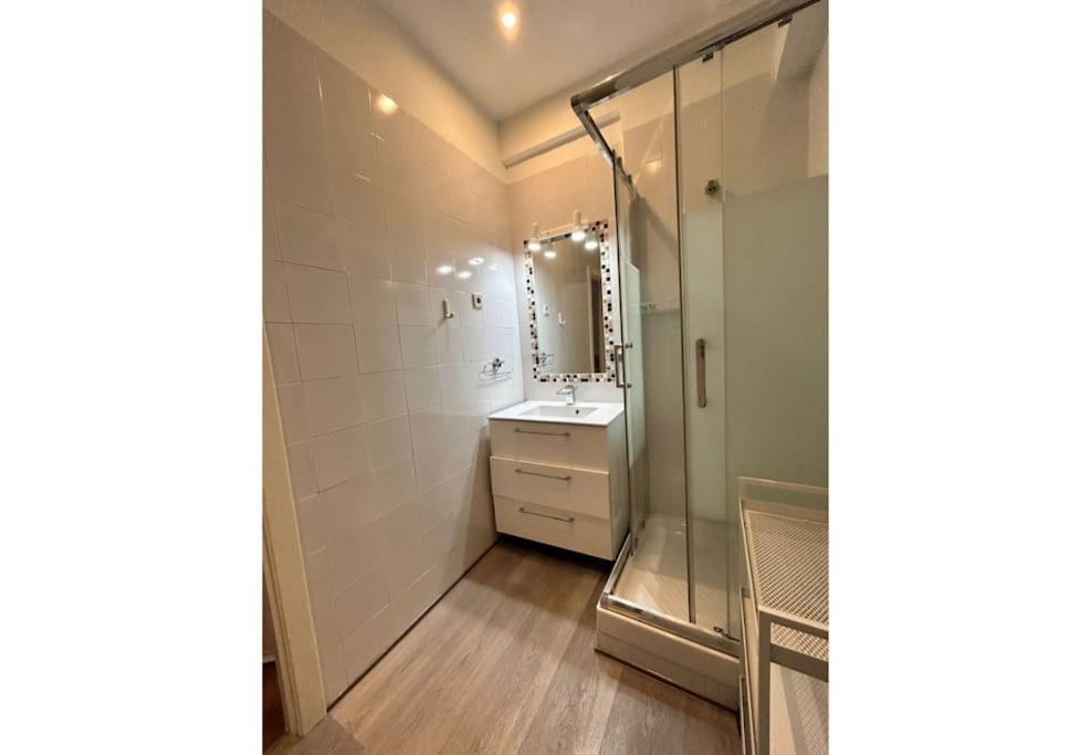 Downtown Apt 1Hab Para 4Pax En La Plaza De Chueca Madrid Exterior photo